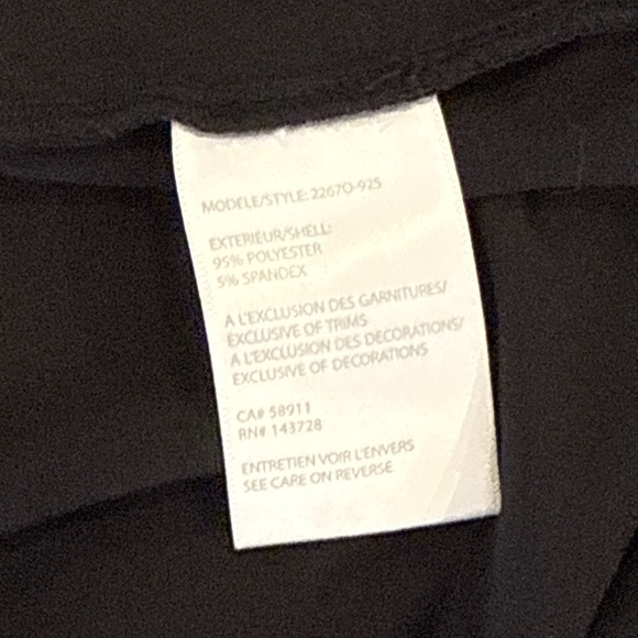 Sleeveless Top - Picture 5 of 5